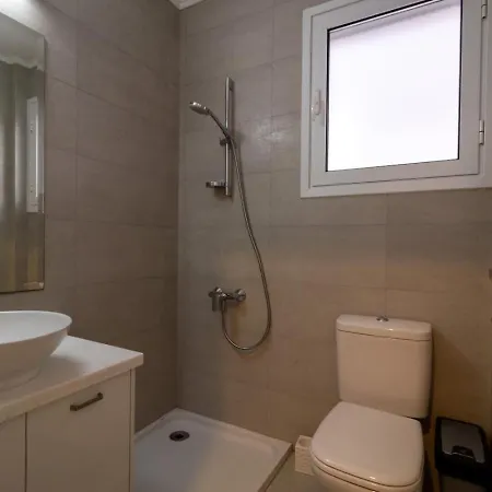 Fantasy - Luxury 4br Seaview Retreat With Private Pool *