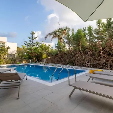 Fantasy - Luxury 4br Seaview Retreat With Private Pool Σπίτι διακοπών *