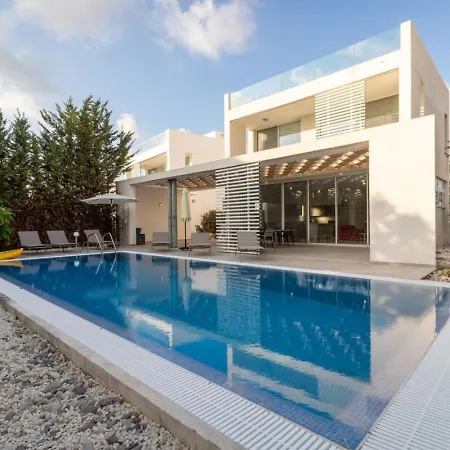 Fantasy - Luxury 4br Seaview Retreat With Private Pool Πέγεια