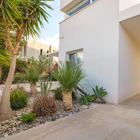 Fantasy Holiday home Peyia