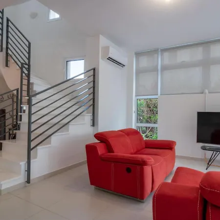 Fantasy - Luxury 4br Seaview Retreat With Private Pool Дом отдыха *